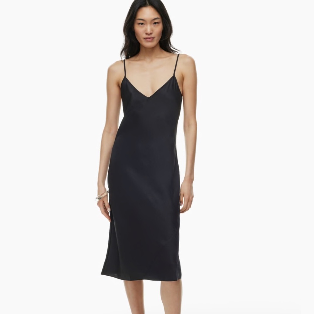 Wilfred Aritzia Slip dress size XXS Black